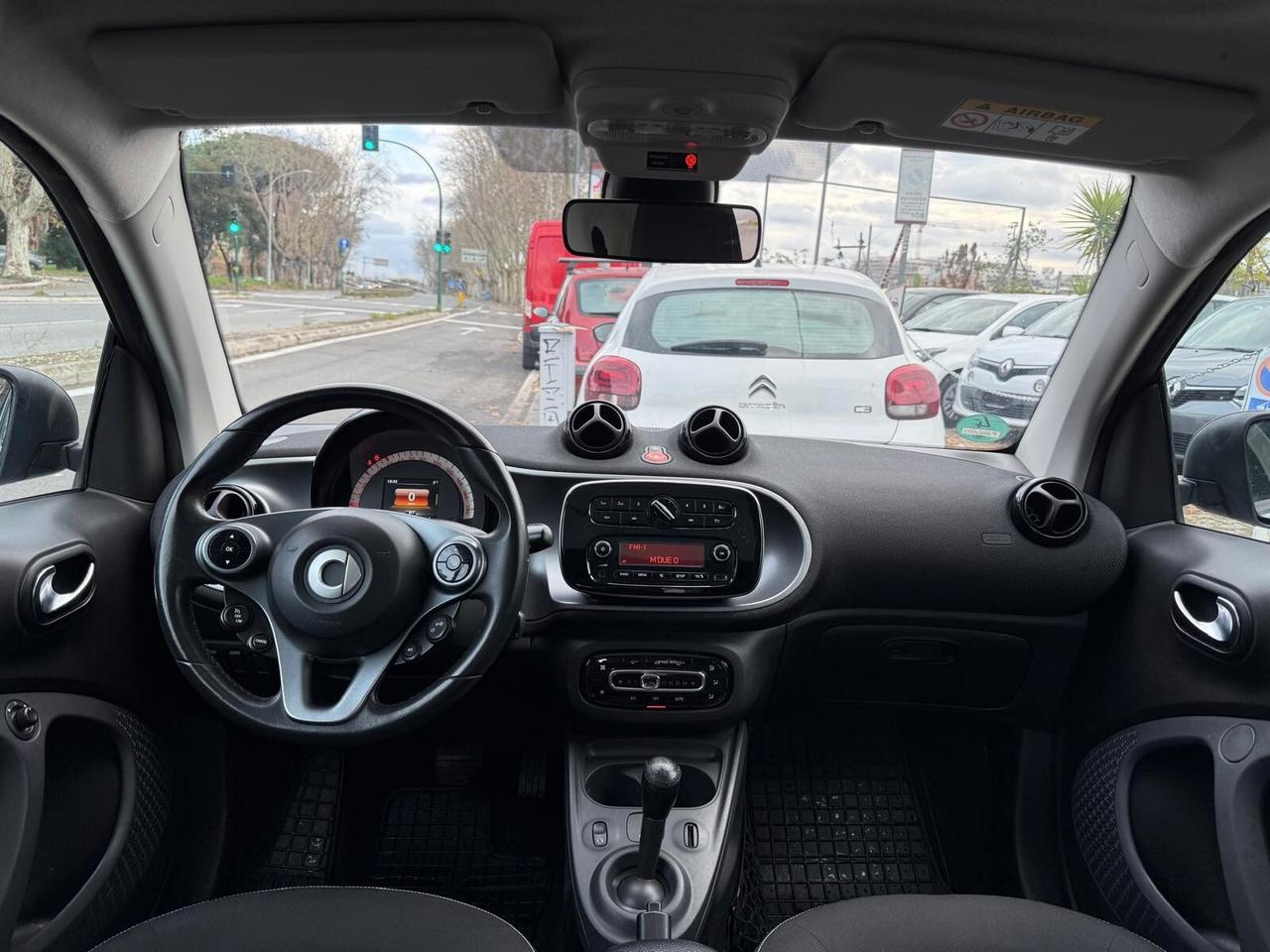 Smart ForTwo 1.0 71cv Coupe Clima cambio Auto Full led tetto panoramico
