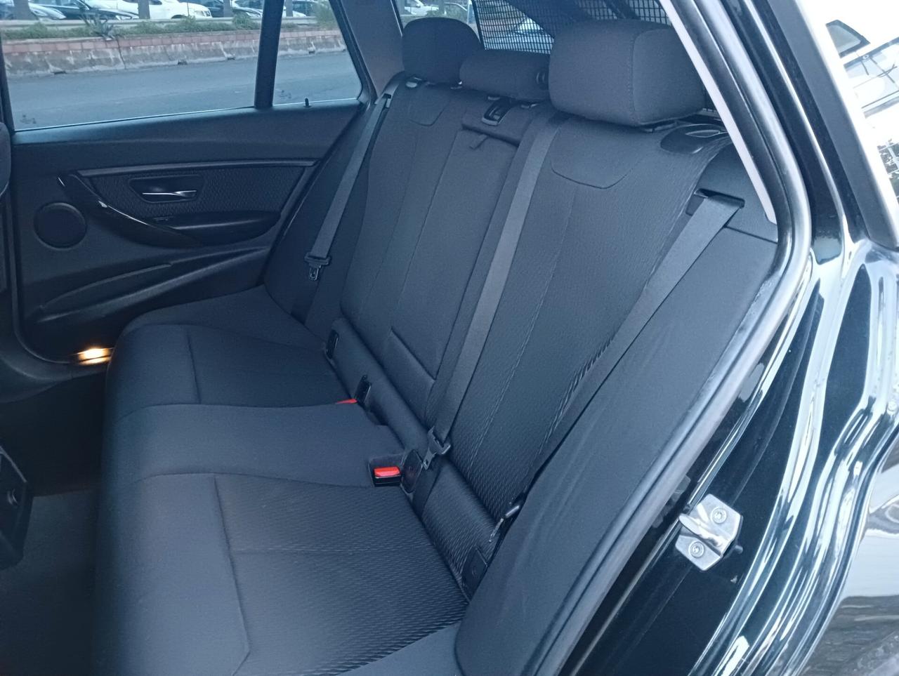 Bmw 318 318d Touring Luxury