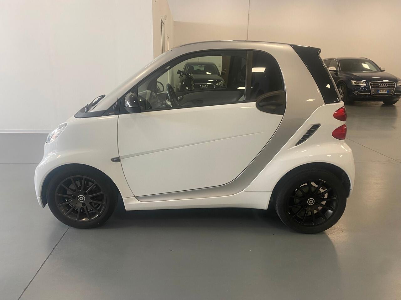 Smart ForTwo 1000 52 kW coupé passion