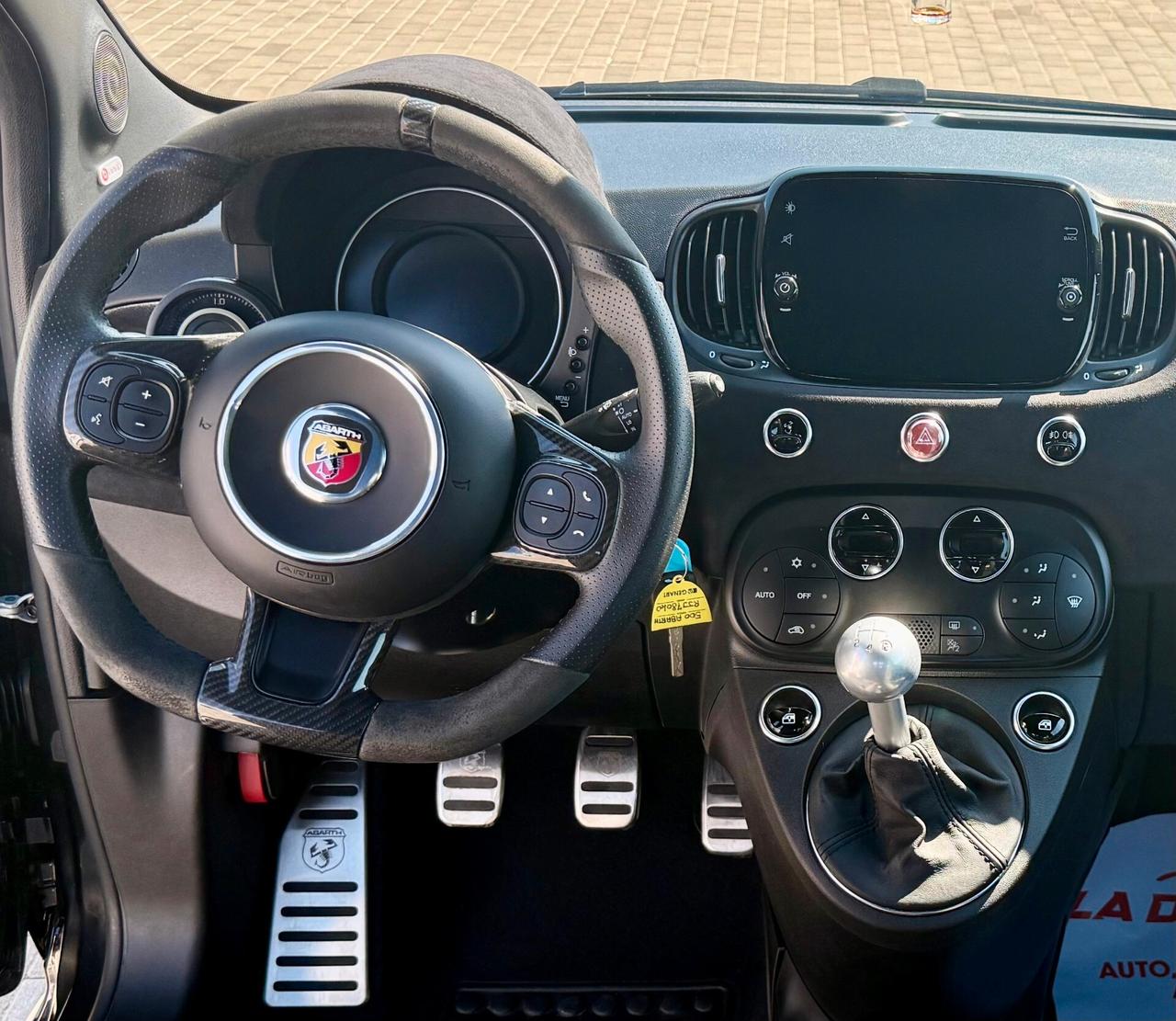 Abarth 695 1.4 Turbo T-Jet 180CV 75° ANNIVERSARIO
