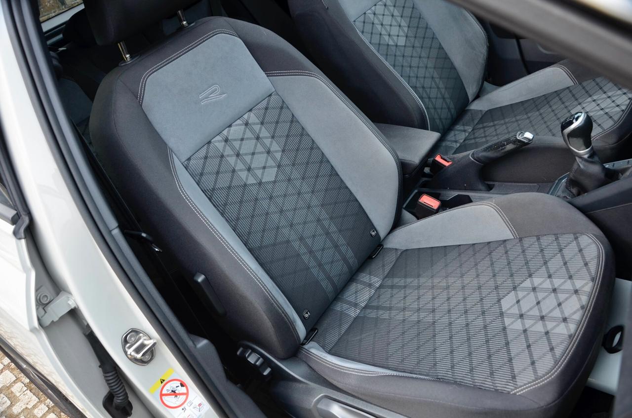 VOLKSAWGEN TAIGO 1.0 TSI R-LINE 110cv, UNICOPROPRIETARIO, UFF ITALIANA, SERVICE UFF VW, TETTO, EURO 6D, FARI LED, PERMUTE