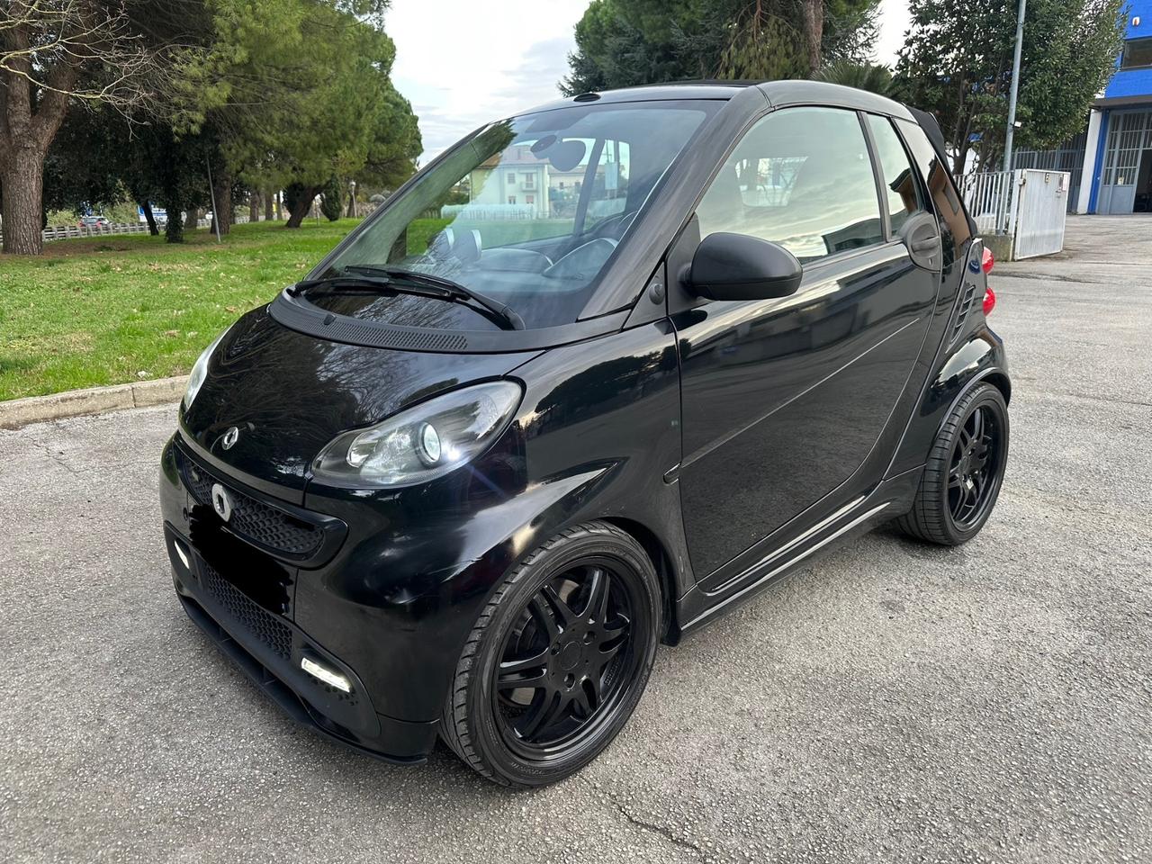 Smart ForTwo 1000 72 kW cabrio BRABUS Xclusive