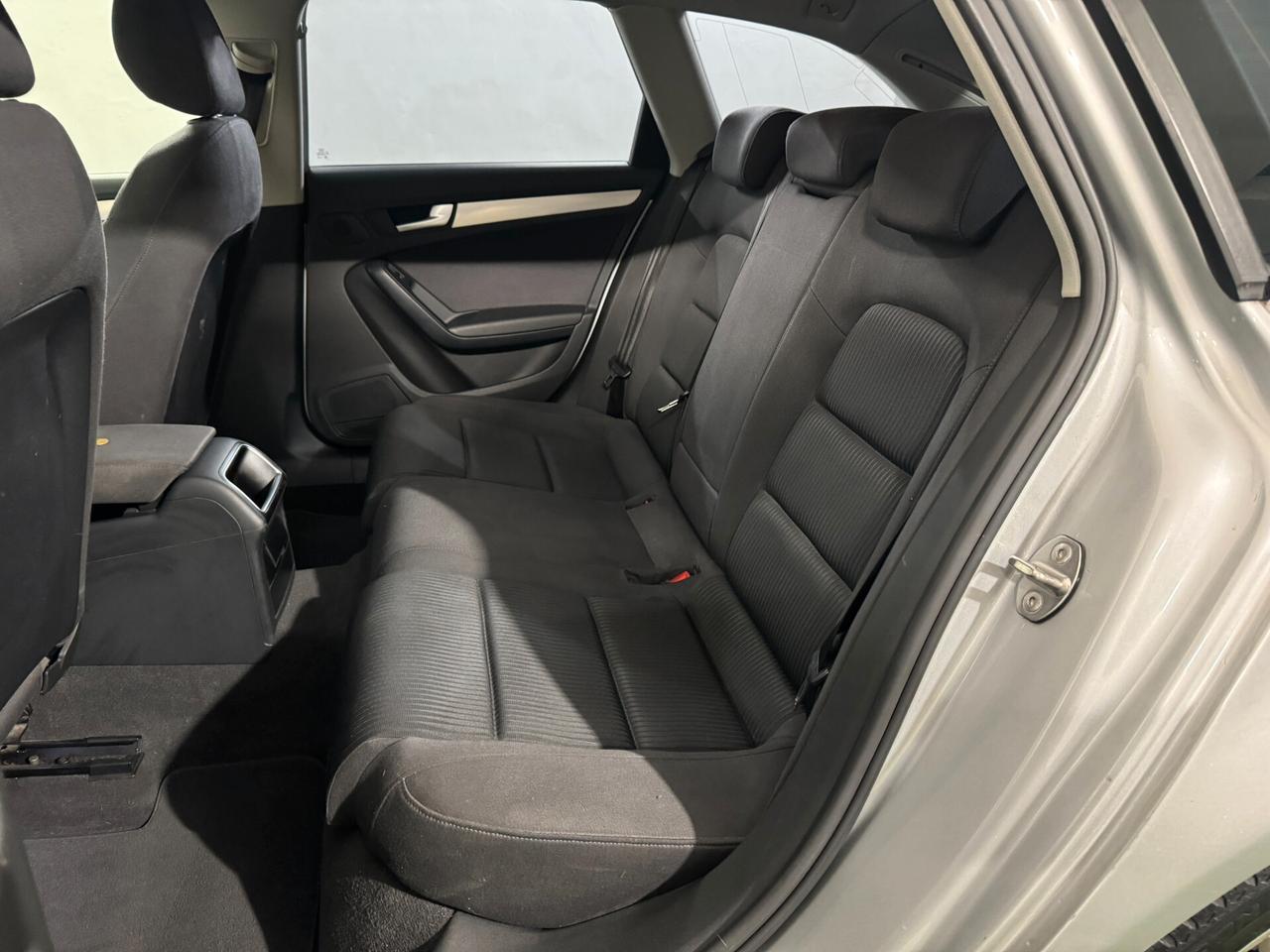 Audi A4 Avant 1.8 Advanced E5 CATENA APPENA FATTA