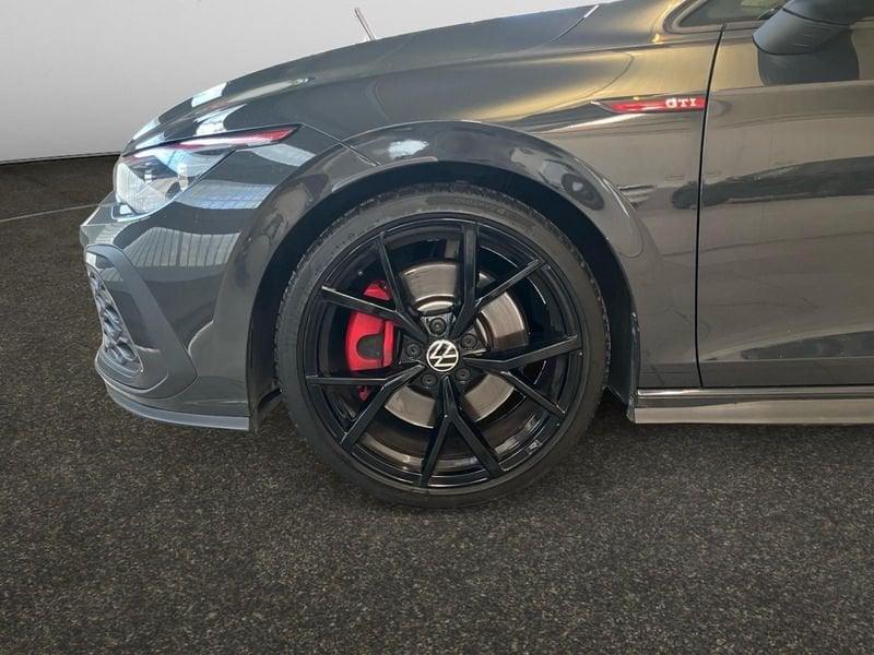 Volkswagen Golf GTI 2.0 TSI GTI DSG