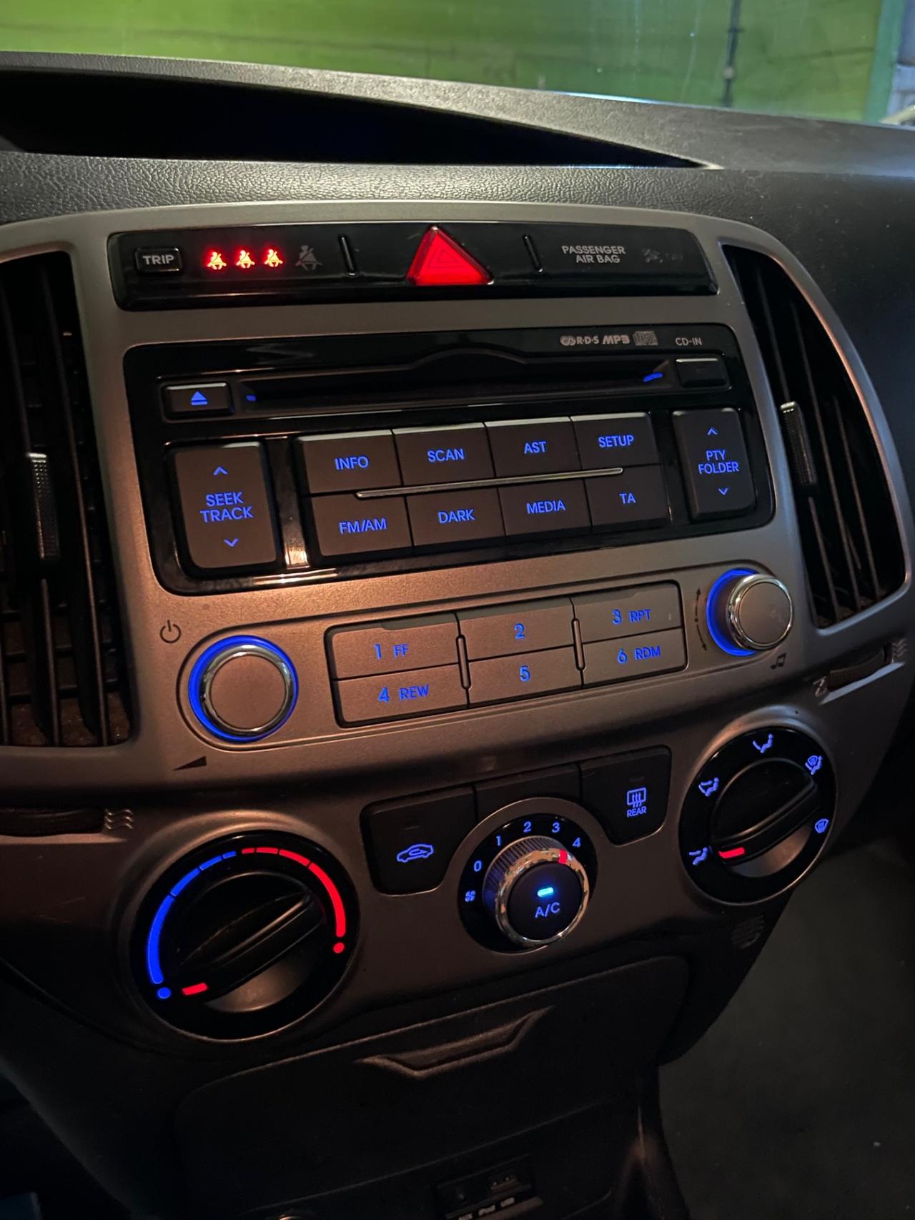 Hyundai i20 1.2 Neopatentati Euro 5