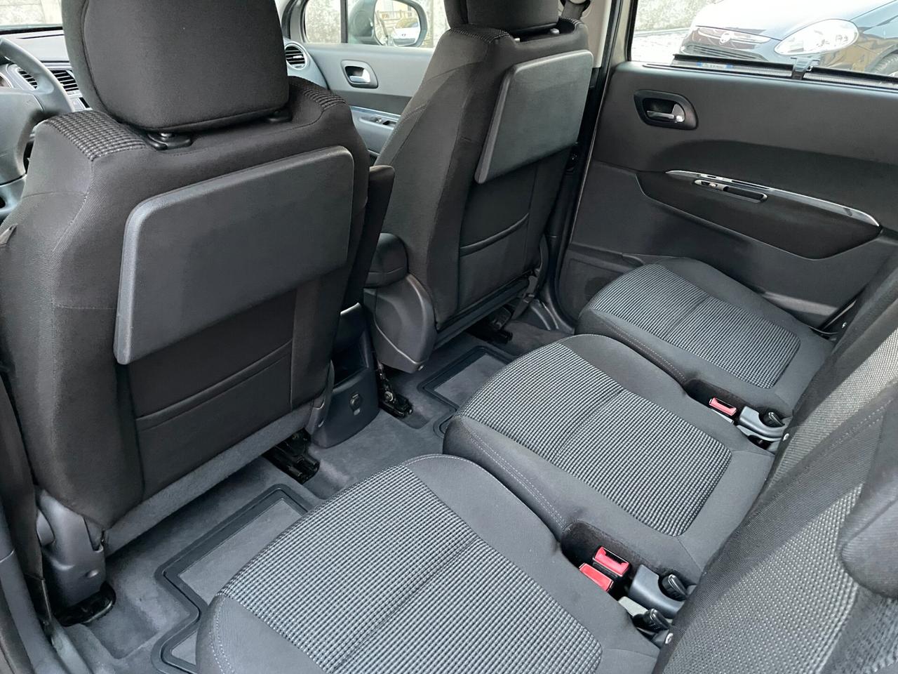 Peugeot 5008 1.6 VTi 120CV Tecno 7 POSTI PERFETTO!!