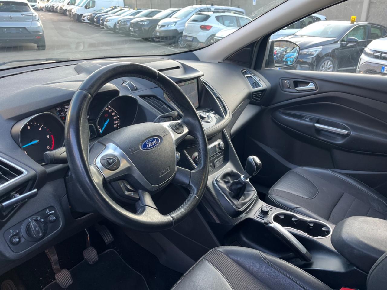 Ford Kuga 2.0 TDCI 150 CV S&S 4WD Titanium