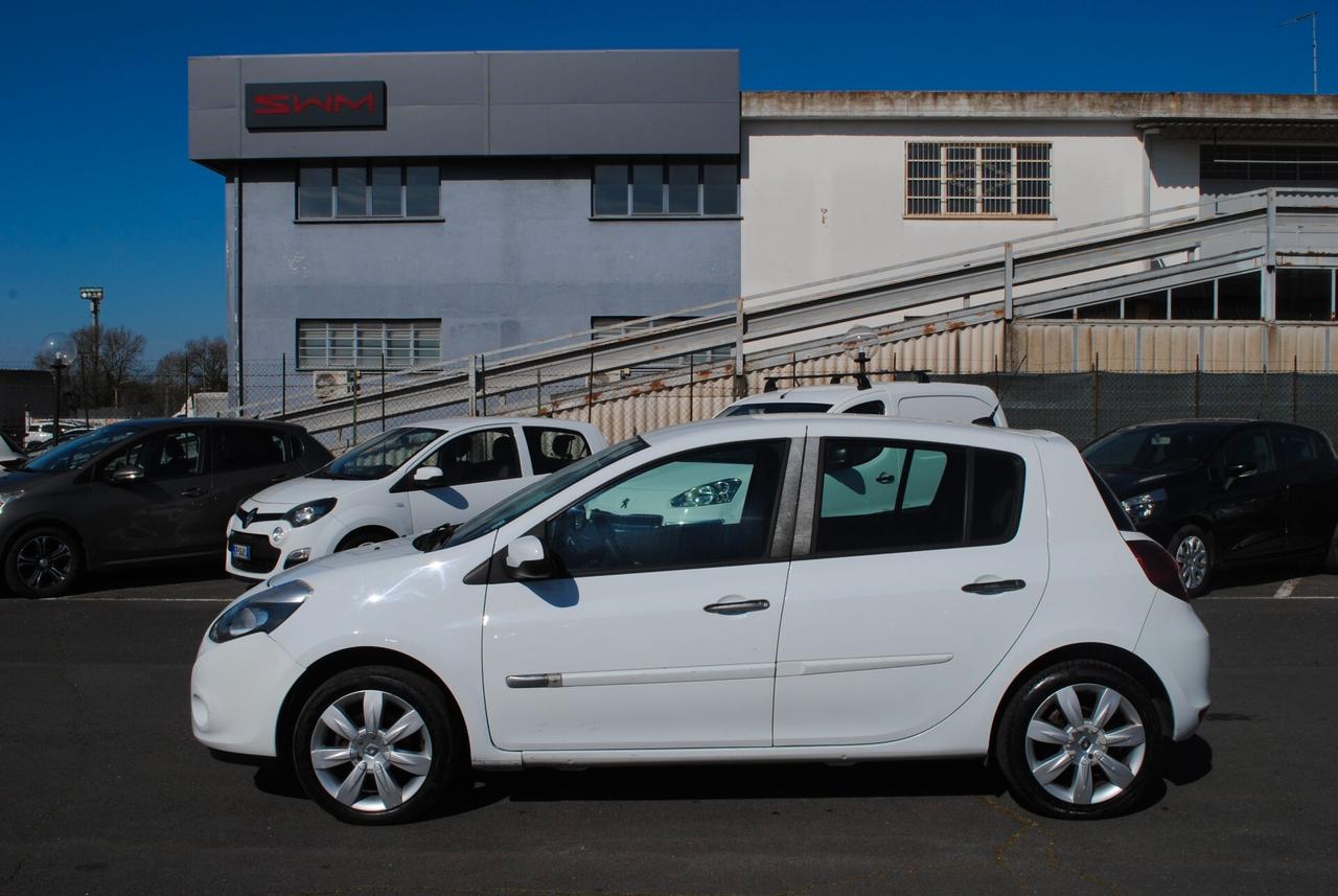 RENAULT CLIO 1.2 75 CV OK NEOPATENTATI