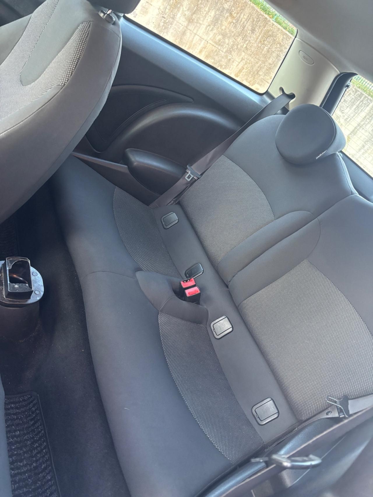 Mini 1.6 16V Cooper D