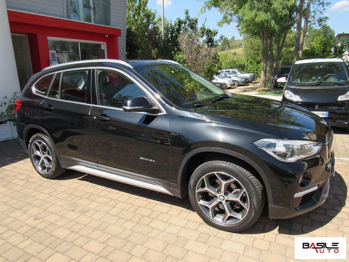 BMW - X1 - sDrive18d xLine