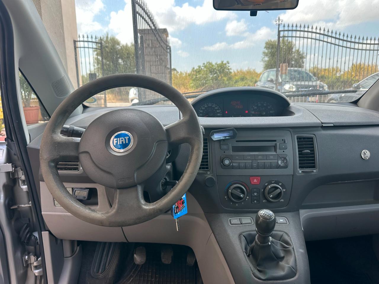 Fiat Idea 1.4 Dynamic 2005 A/C