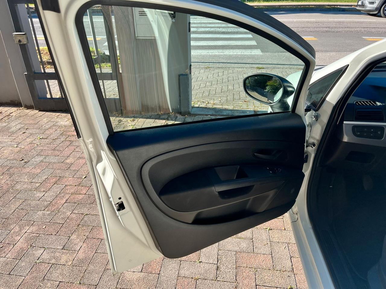 Fiat Punto 1.3 MJT II 75 CV 5 porte Lounge