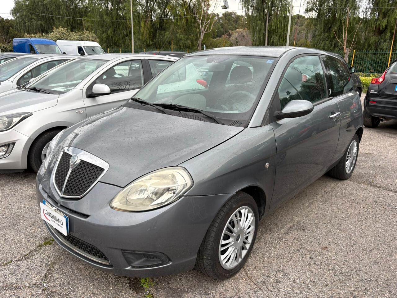 Lancia Ypsilon 1.3 MJT 75 CV Argento