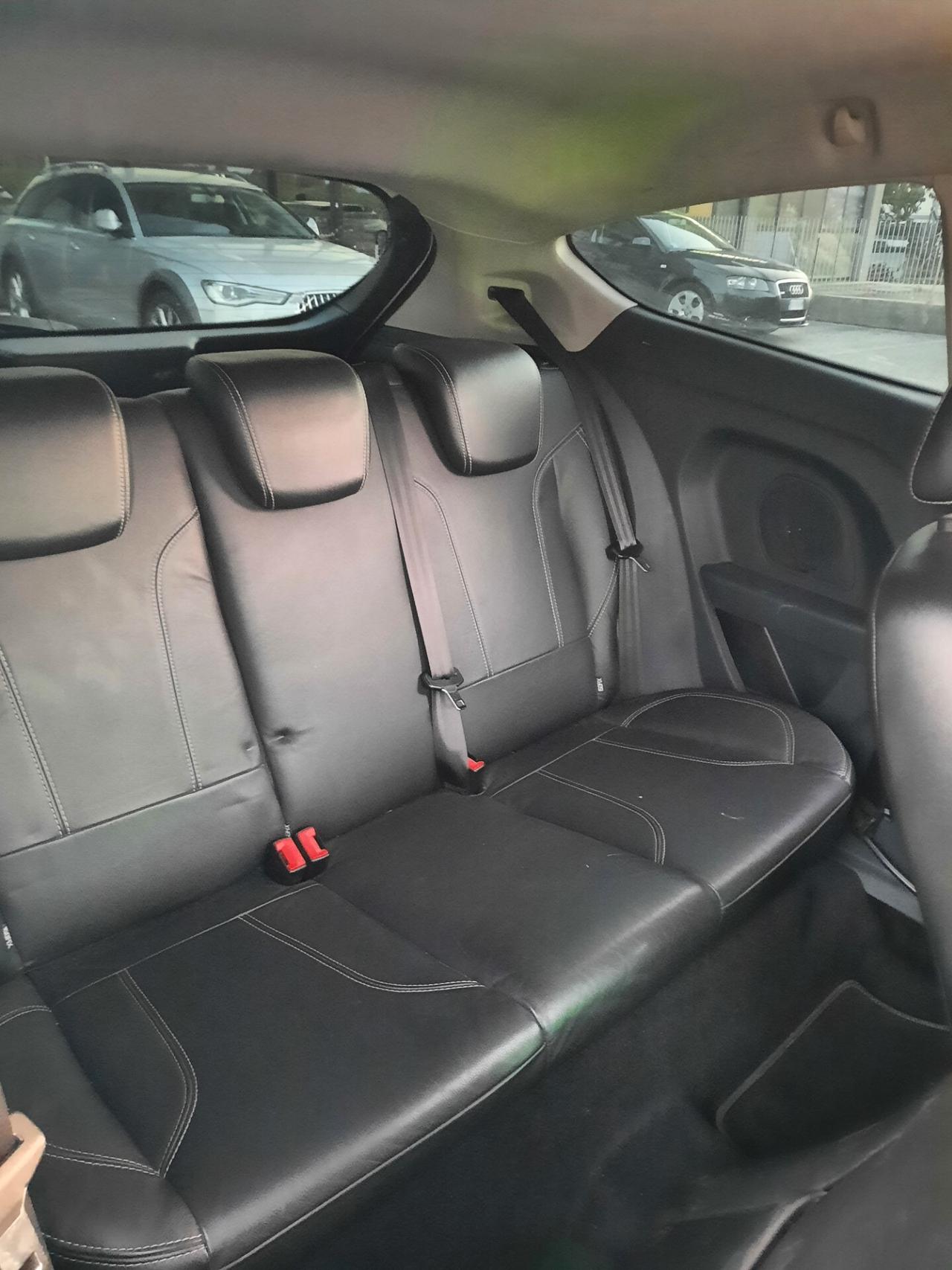 Ford Fiesta 1.6 134CV 3 porte Individual