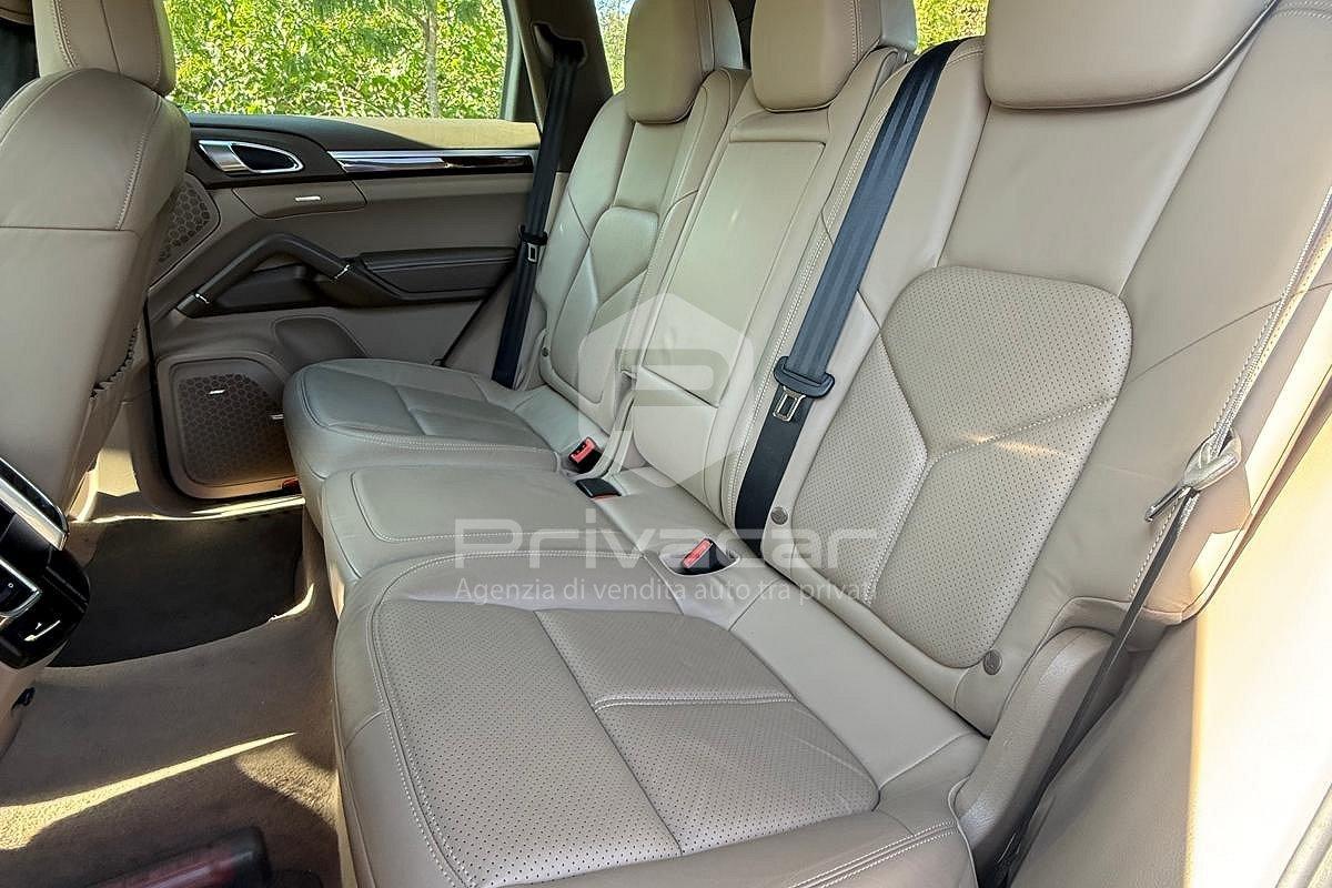 PORSCHE Cayenne 4.8 S