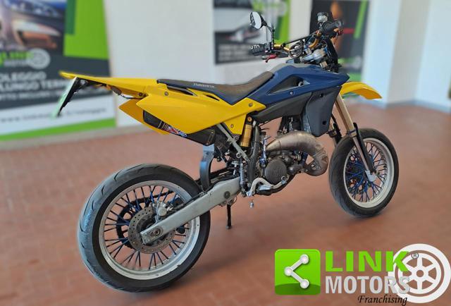 HUSQVARNA SM 125 S .