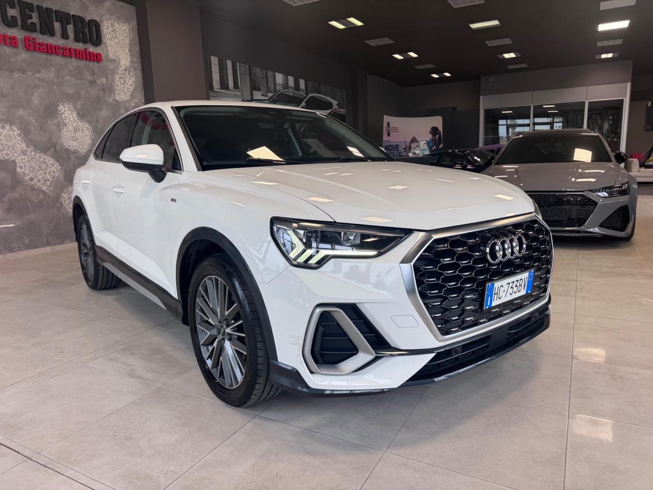 AUDI Q3 SBACK 2.0 TDI STRONIC SLINE EDITION