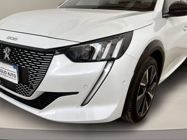 PEUGEOT 208 motore elettrico 136 CV 5 porte GT Pack TETTO