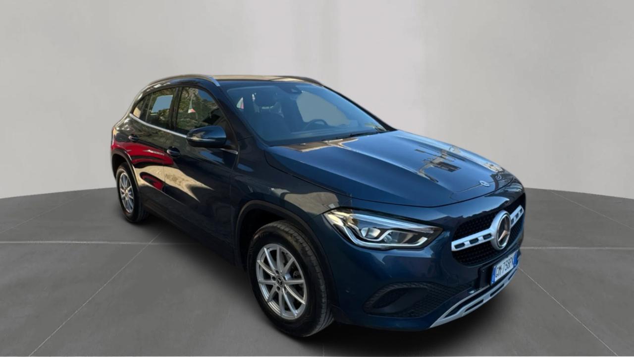Mercedes-benz GLA 200 d Automatic Business Extra Cross