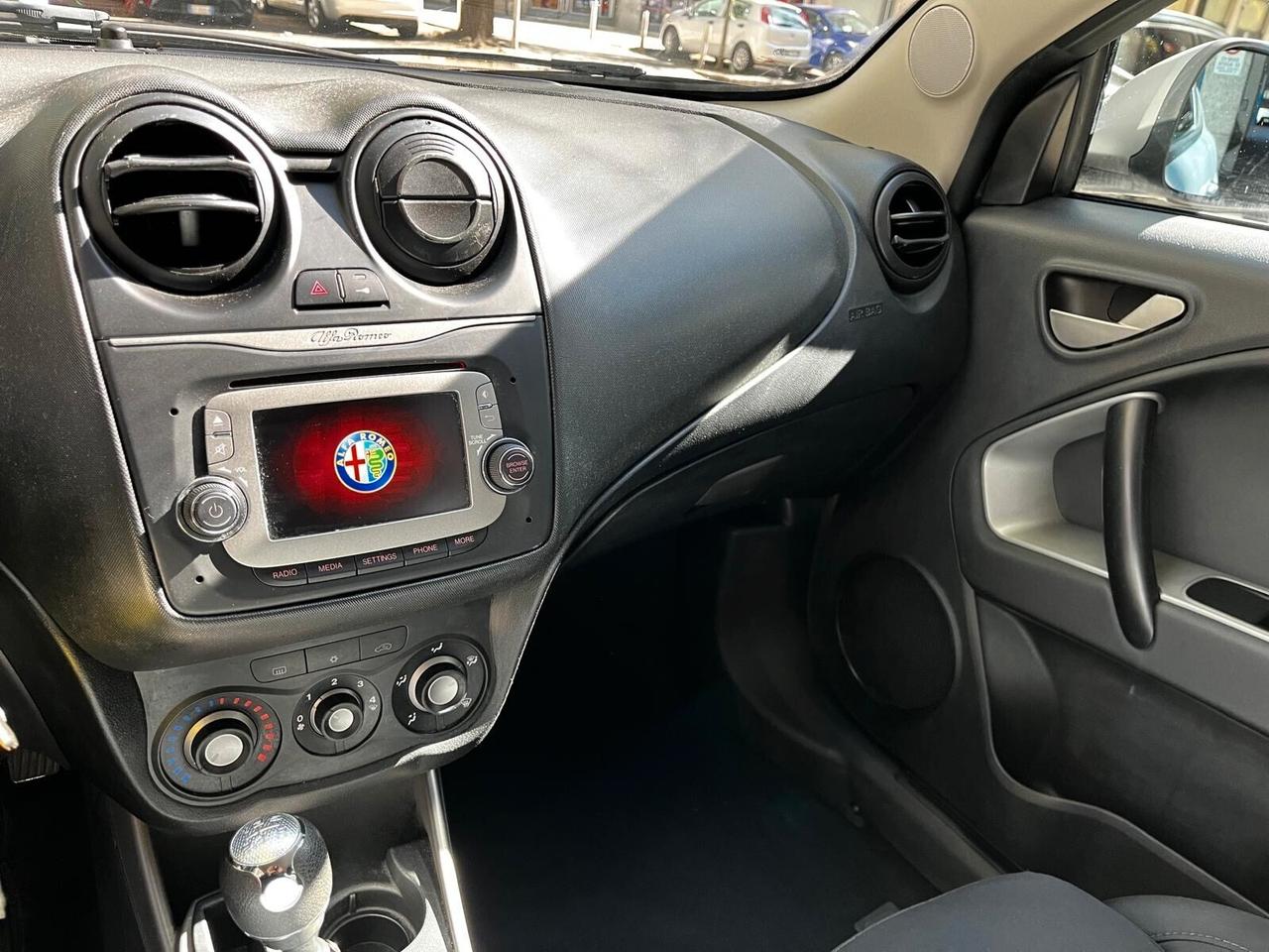 Alfa Romeo MiTo 1.4 78 CV 8V S&S Distinctive