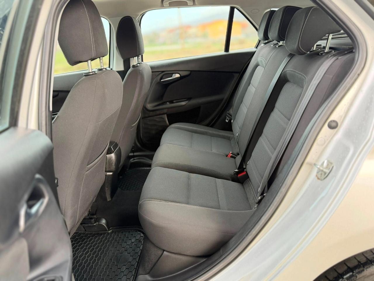 Fiat Tipo 1.6 Mjt S&S SW Lounge S-Design