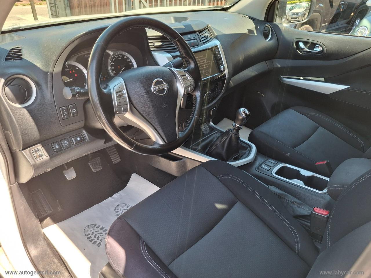NISSAN Navara 2.3 dCi 4WD Double Cab Acenta
