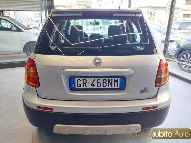 FIAT Sedici 1.9 MJT 4x4 Emotion