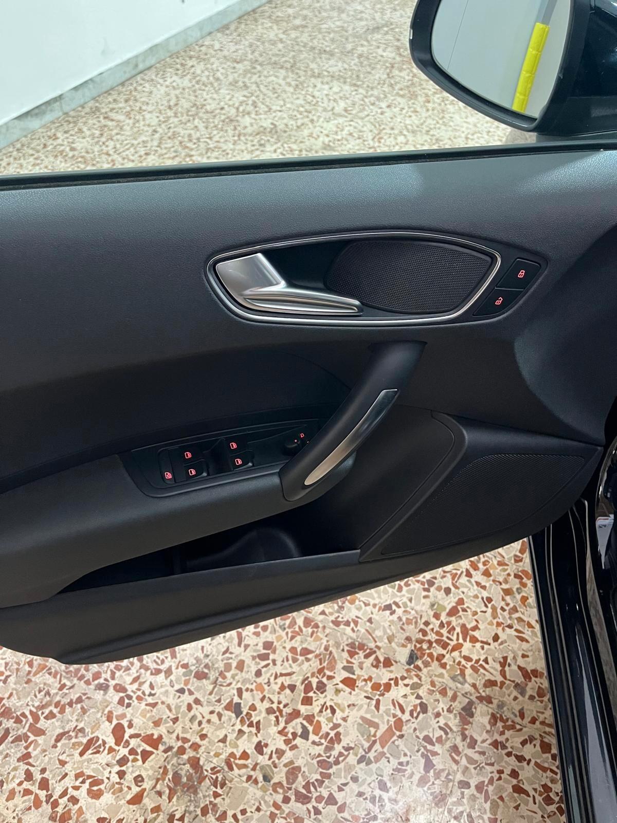 Audi A1 1.6 TDI S tronic Attraction