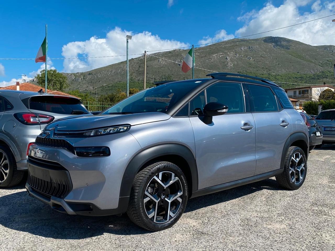 Citroen C3 Aircross C3 Aircross PureTech 110 S&S Shine Pack BiColor
