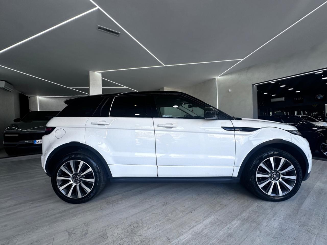 Land Rover Range Rover Evoque Range Rover Evoque 2.2 Sd4 5p. Dynamic