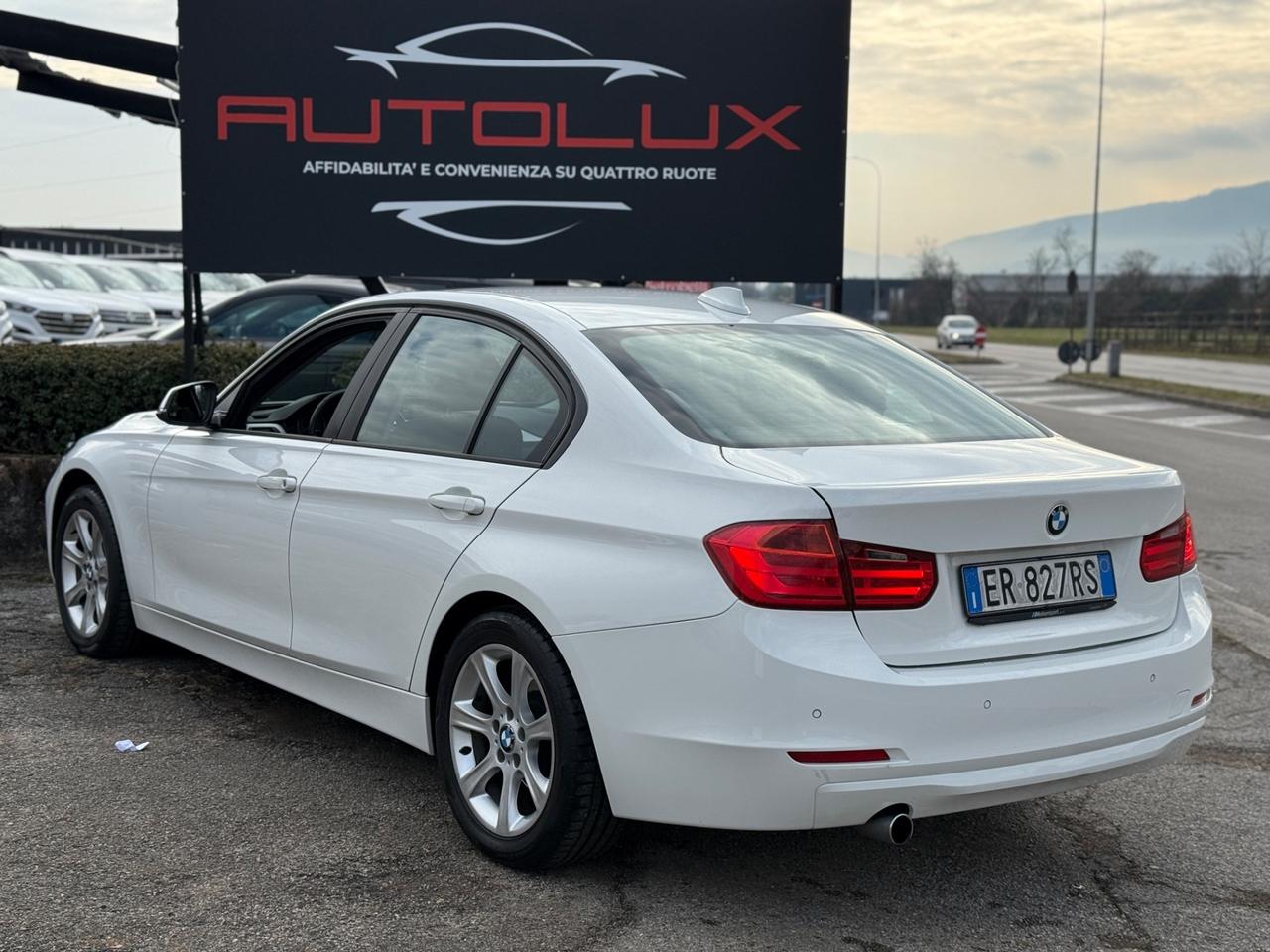 Bmw 318d AUTOM. F30 BERLINA NEOPATENTATI