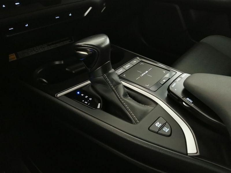 Lexus UX 250h 2.0 Midnight 2wd cvt