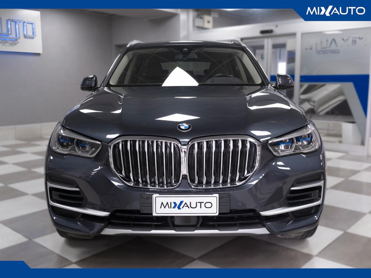 BMW X5 xDrive30d MHEV 48V xLine Auto