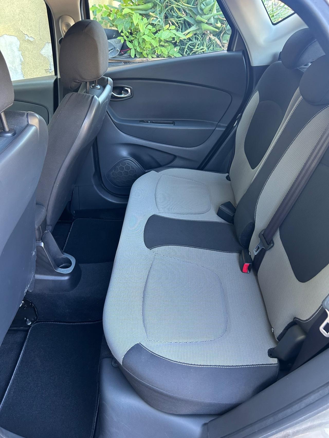 Renault Captur dCi 8V 90 CV Start&Stop Energy Iconic