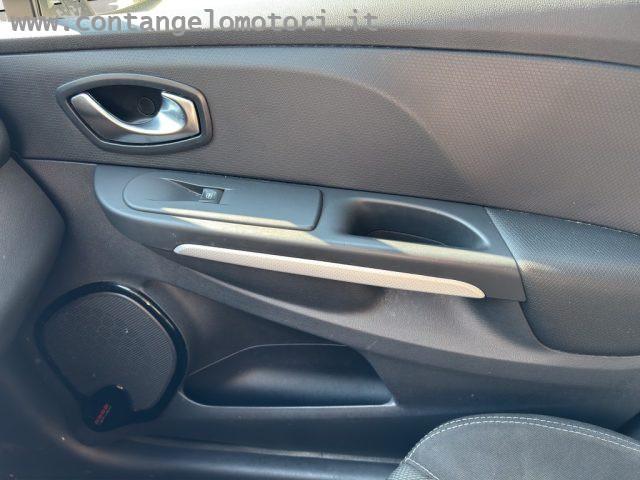 RENAULT Clio dCi 8V 75CV 5 porte