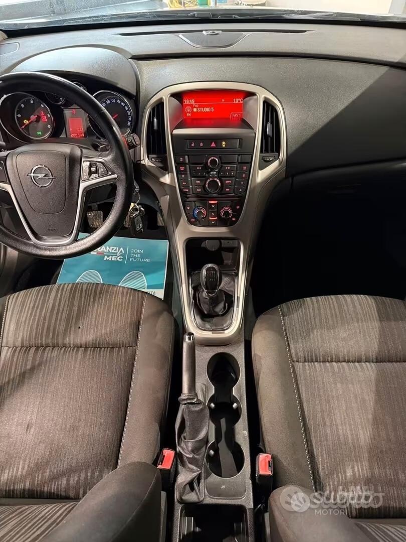Opel Astra 1.7 CDTI - UNICO PROPRIETARIO- ROTTAMAZIONE GRATUITA