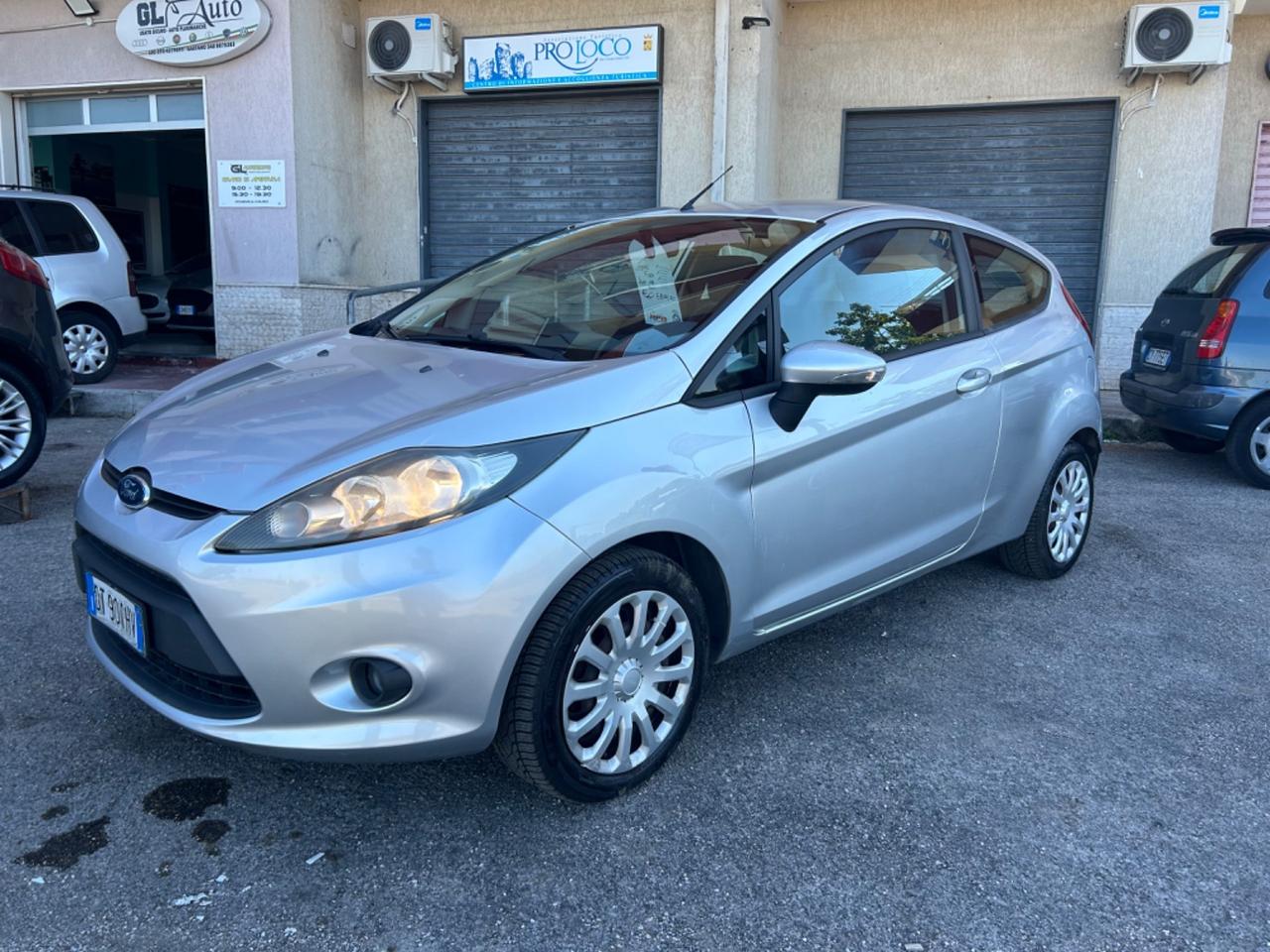 Ford Fiesta Fiesta 1.2 82CV 3 porte