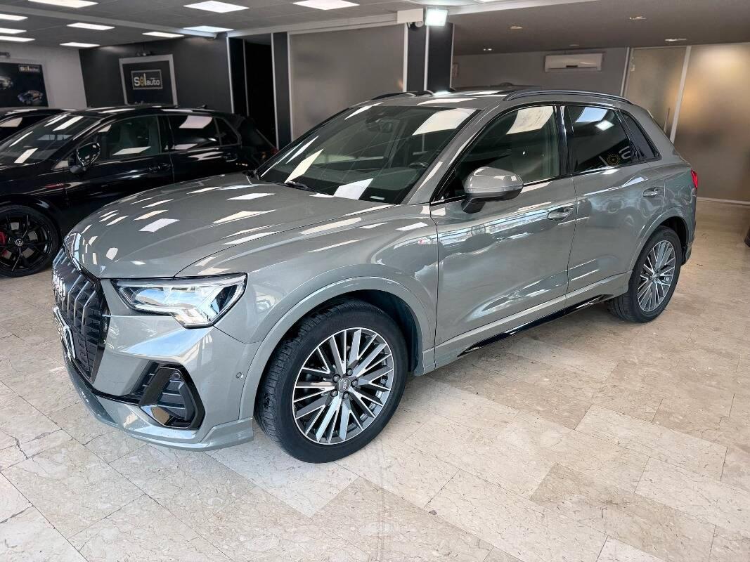 Audi Q3 35 2.0 tdi S line edition s-tronic