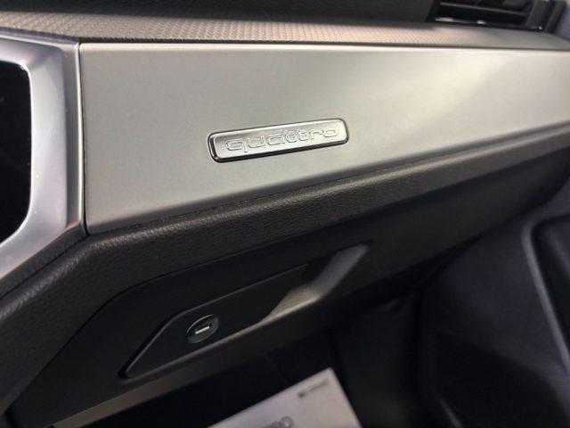 AUDI Q3 SPB Sportback 4x4 Quattro S Line S Tronic 35 TDI