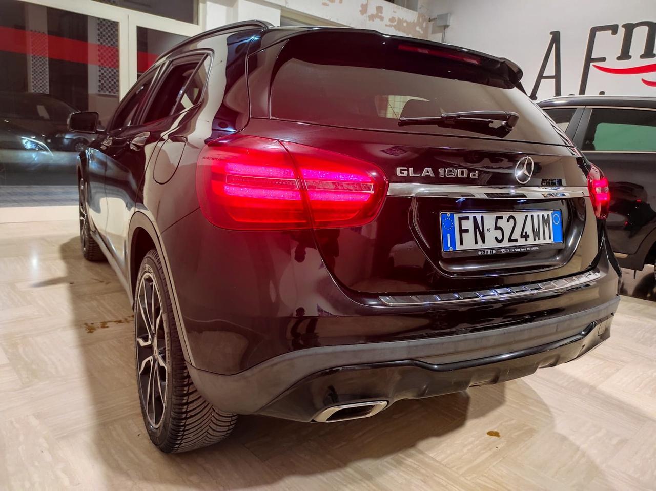 Mercedes-benz GLA 180 GLA 180 d Automatic Premium