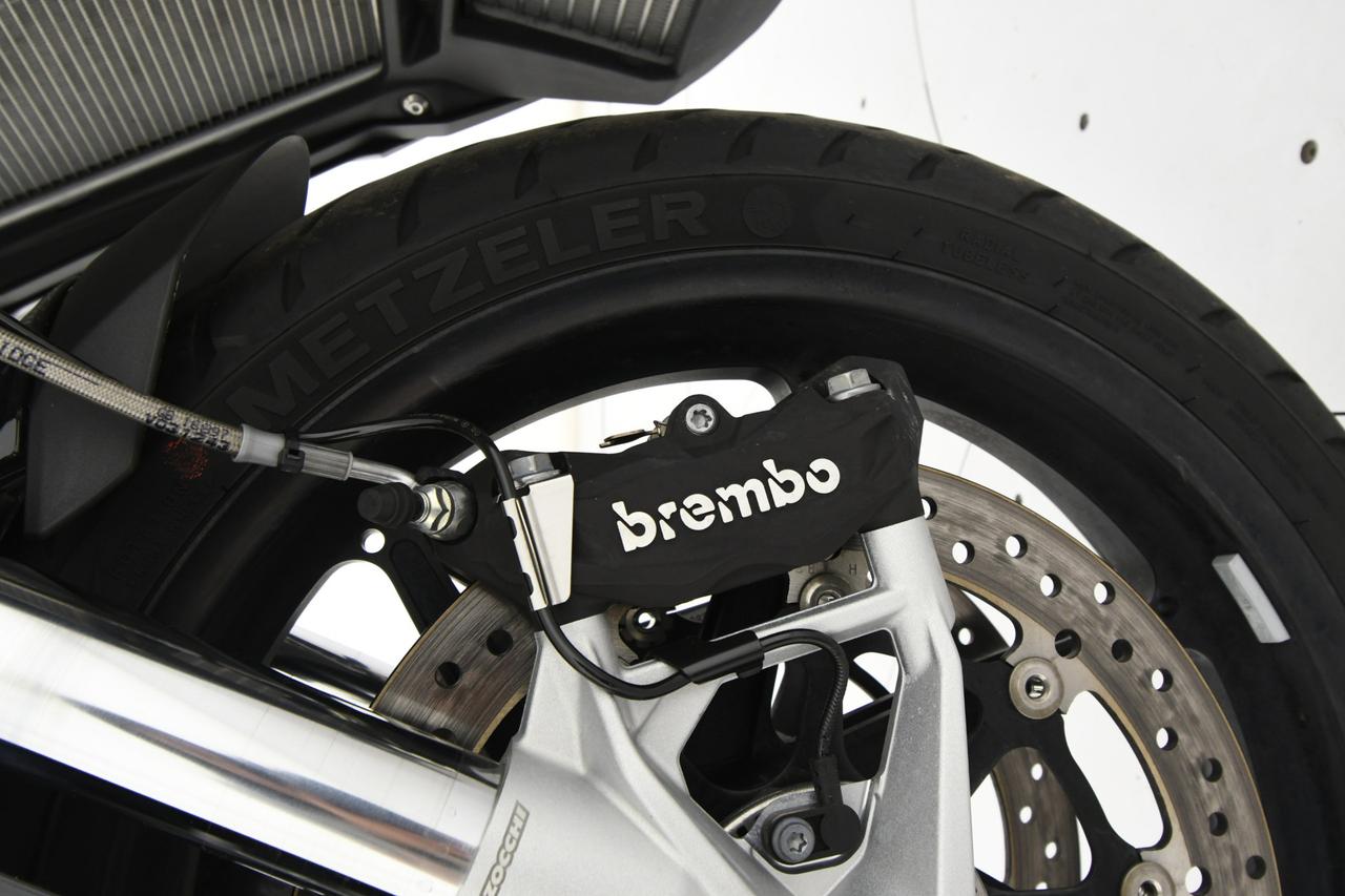 BMW S 1000 XR TRIPLE BLACK 2.500KM+C17"