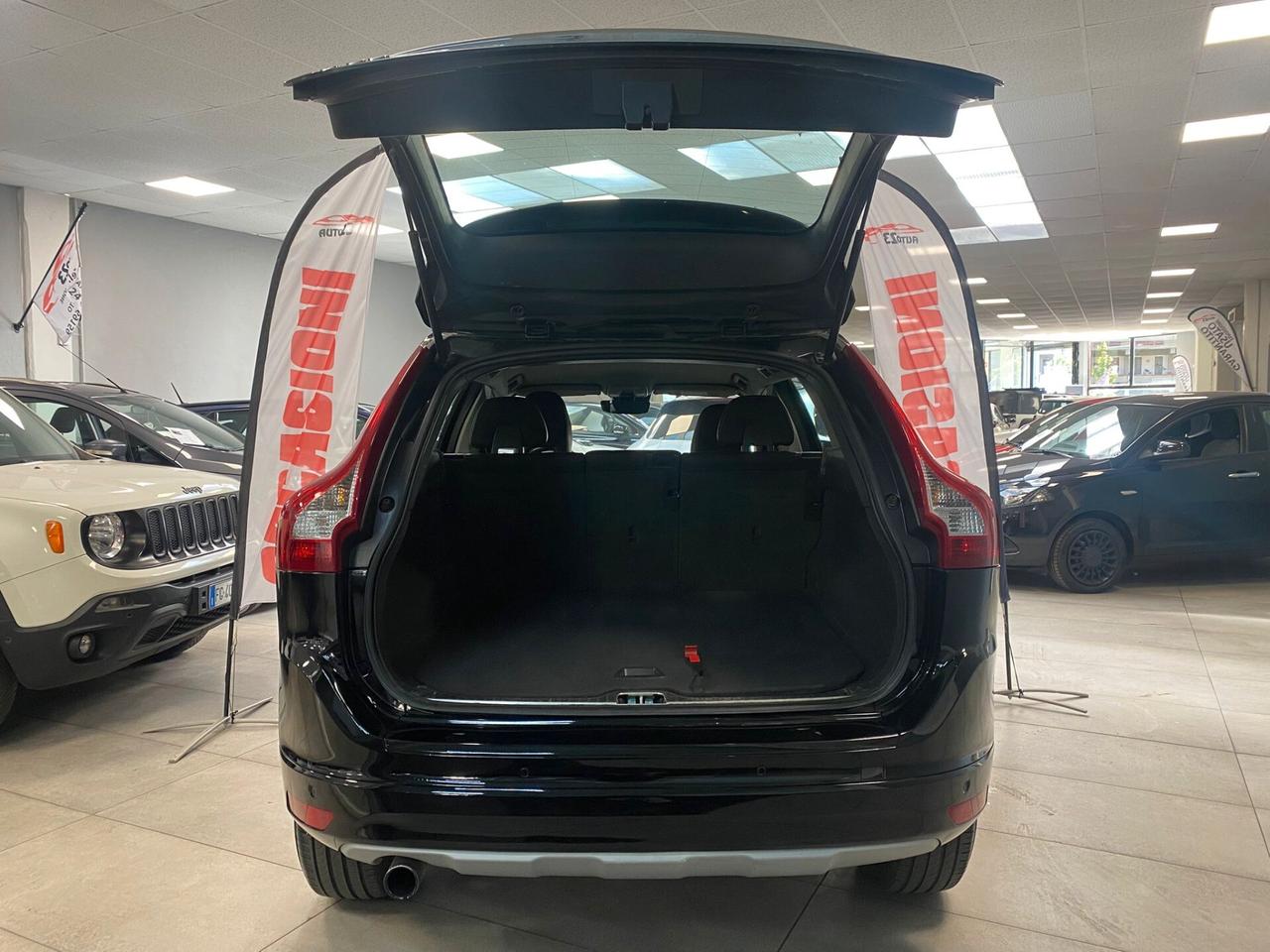 Volvo XC 60 XC60 D5 AWD Geartronic Business Plus