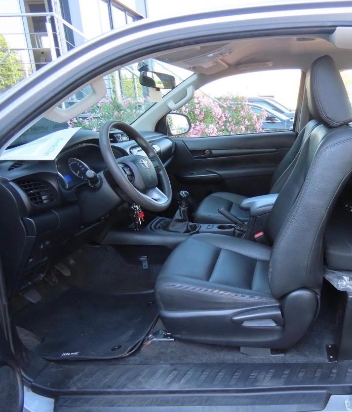 Toyota Hilux 2.4 D-4D 4WD 2 porte Extra Cab Comfort