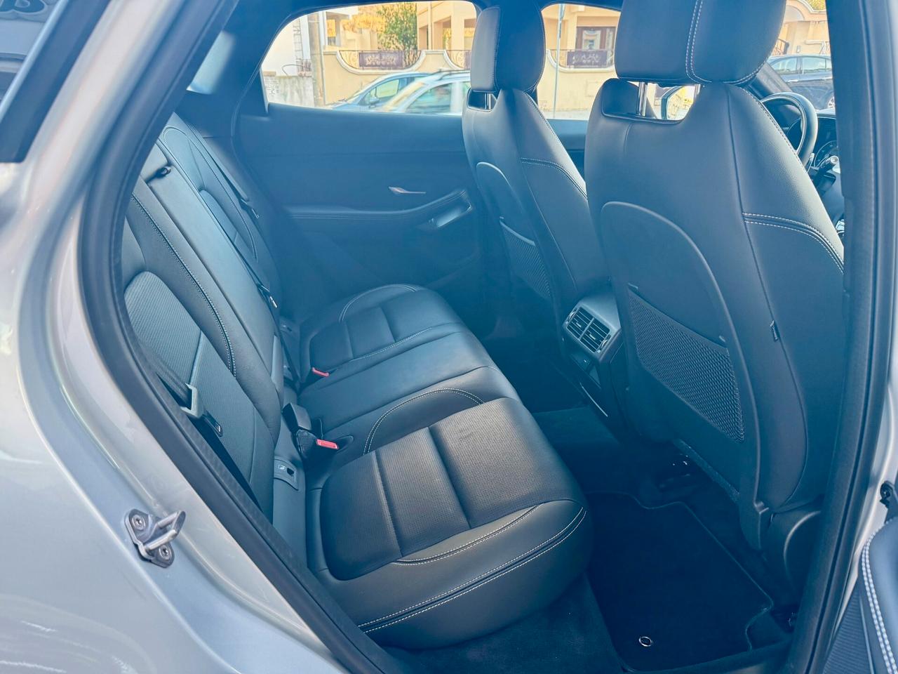 Jaguar E-Pace 2.0D I4 163 CV AWD Auto R-Dynamic SE