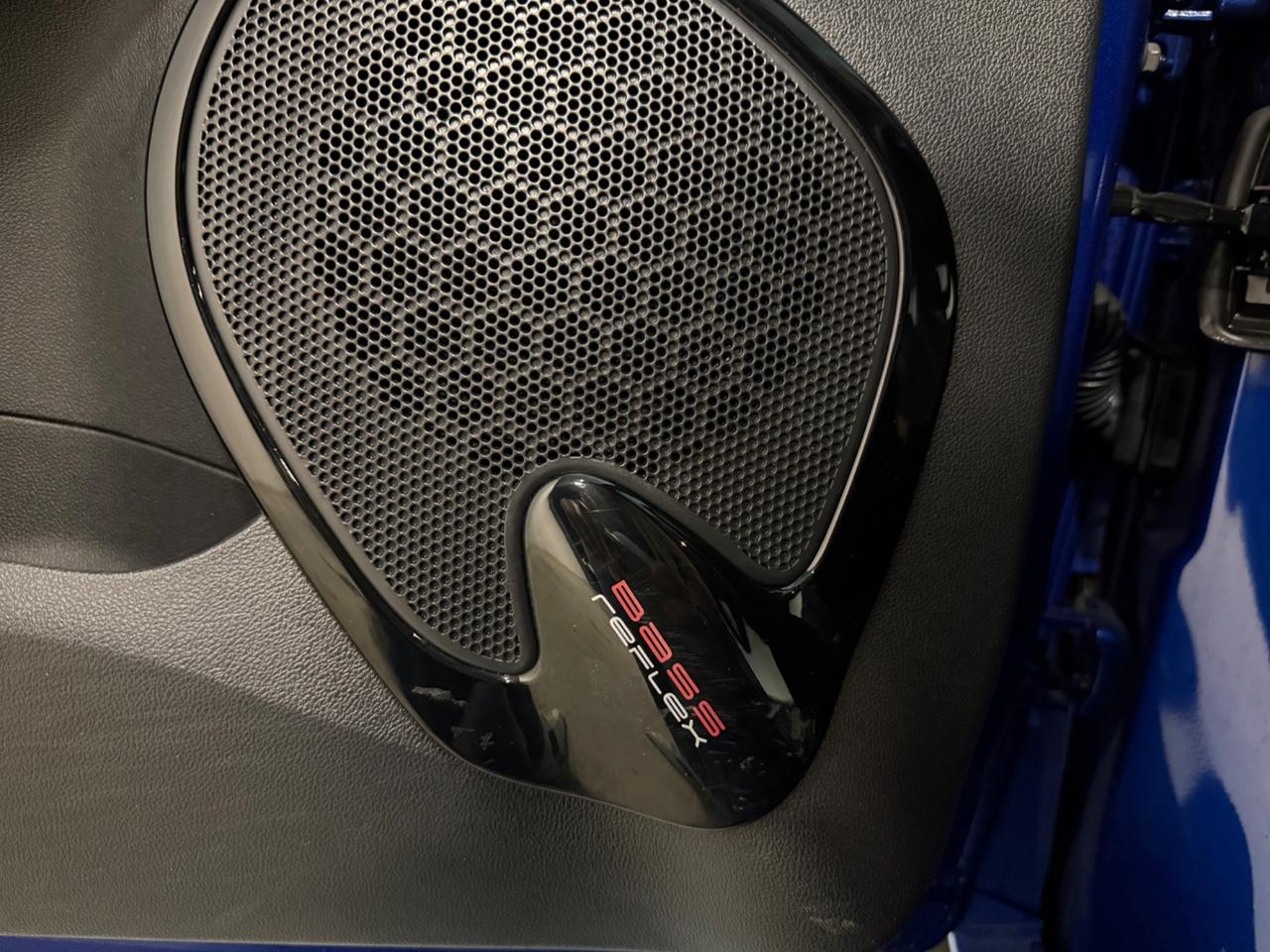 Renault Clio 1.5 dci 75 CV Moschino 5P