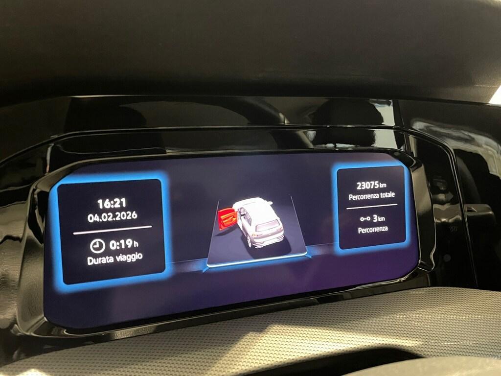 Volkswagen Golf VIII 2024 2.0 Tdi 150CV DSG Style