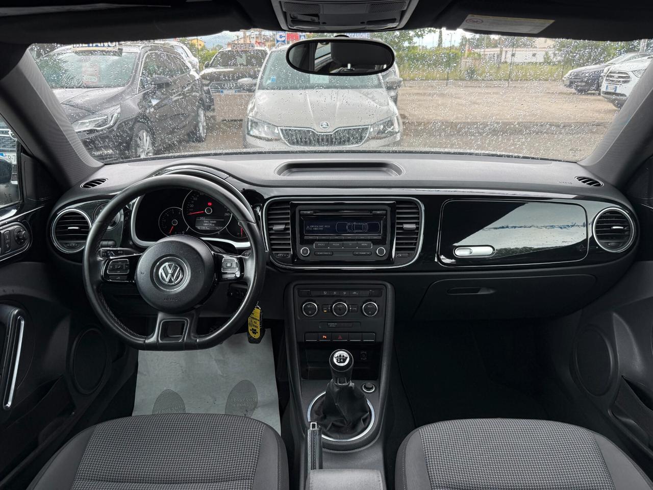 "UNA CHICC " Volkswagen Maggiolino 1.6 TDI