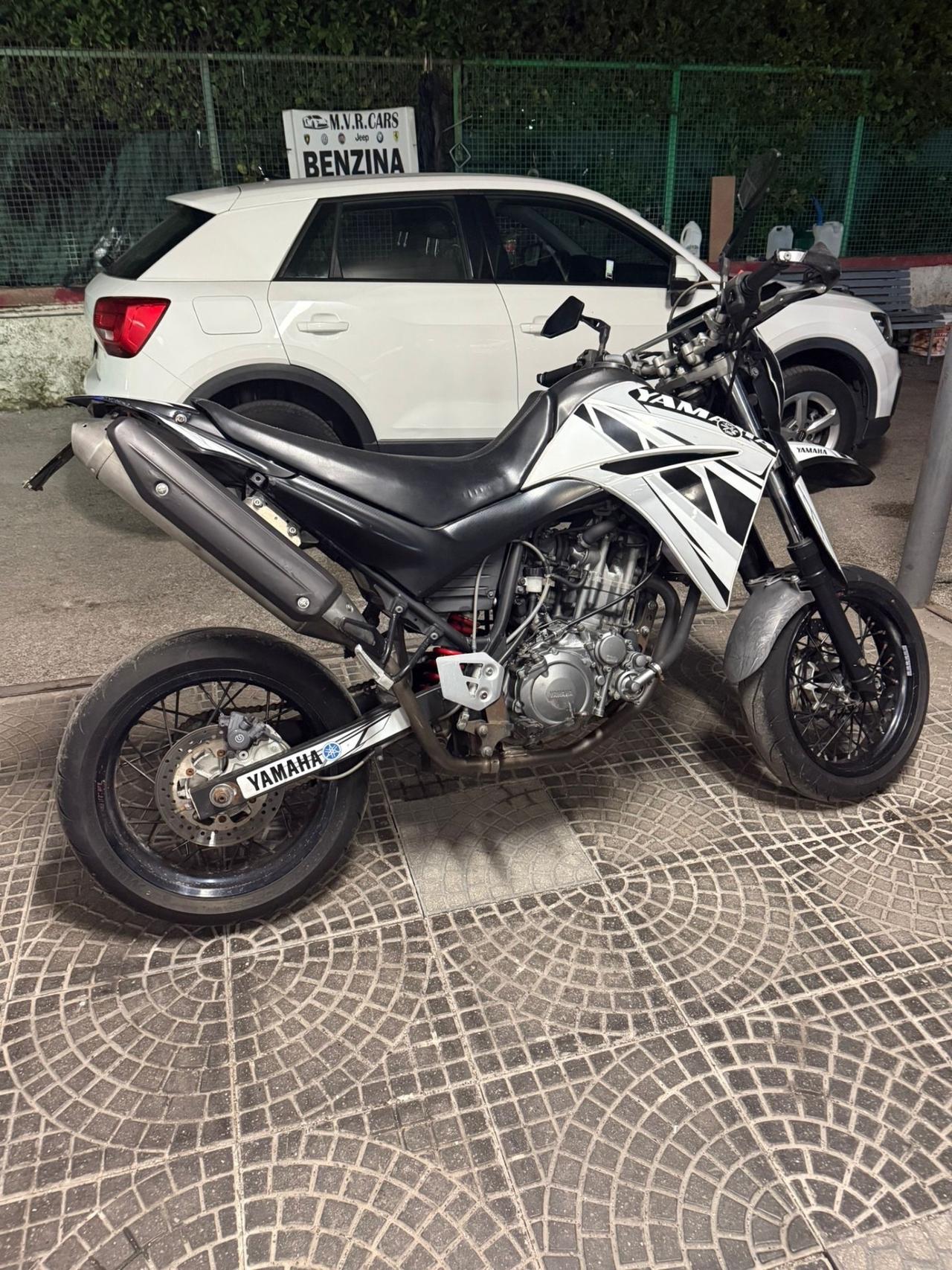 Yamaha XT 660 motocicletta