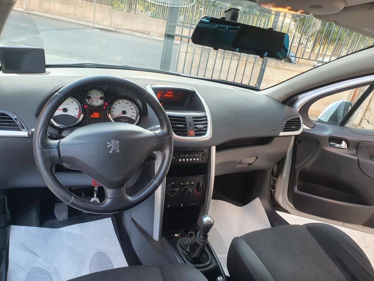 Peugeot 207 1.6 HDi 90CV 5p. XS