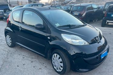 Peugeot 107 1.0 68CV 3p. Desir